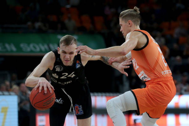 负的关键 负的关键