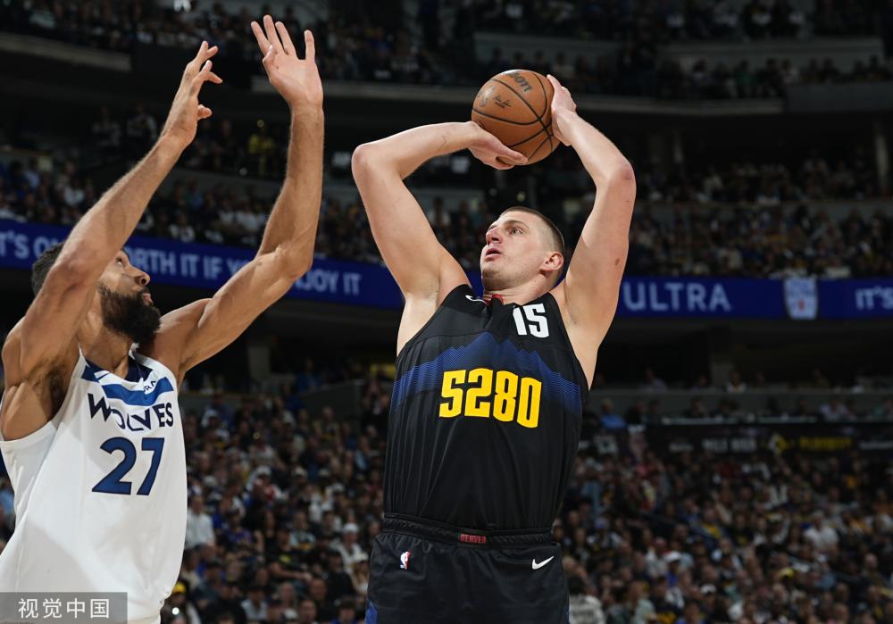 其他球员则 其他球员则