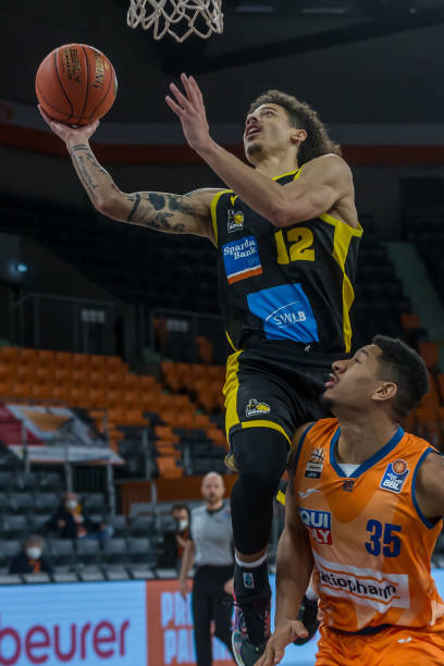 尽管磨合时 尽管磨合时