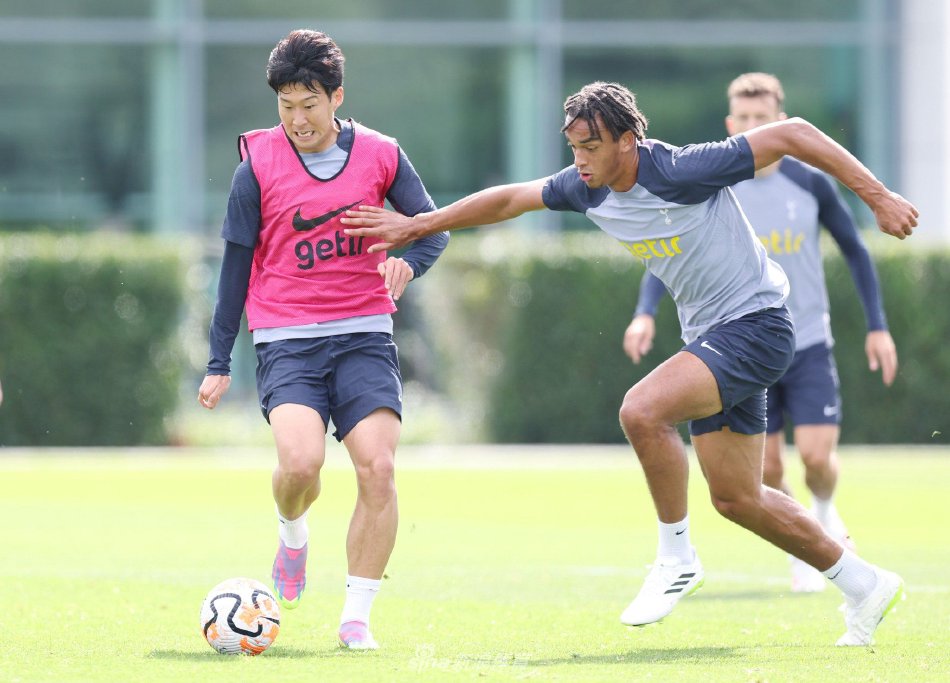 塞罗那与西 塞罗那与西