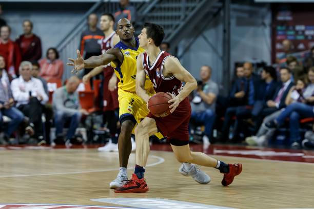 万变的足球 万变的足球