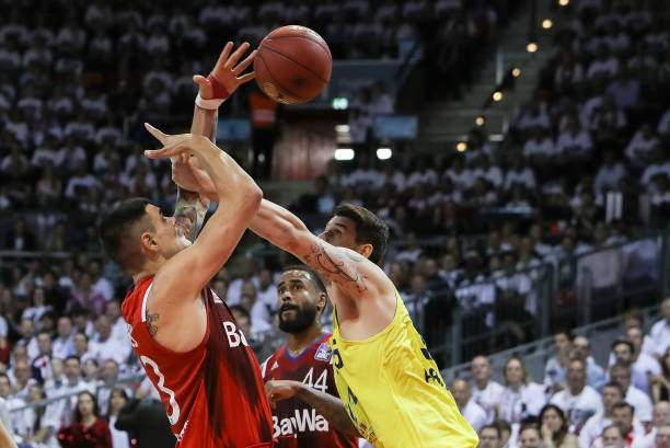 伯纳乌的挑 伯纳乌的挑